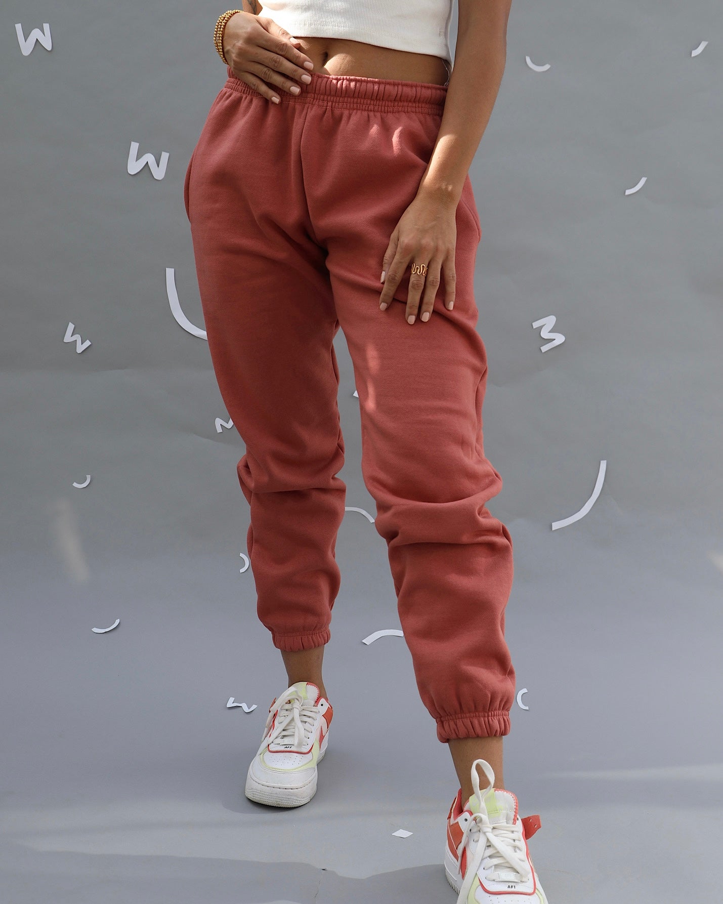terracotta- sweatpants